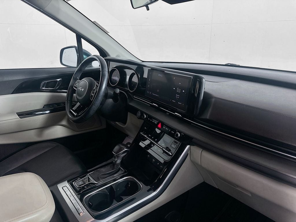 2022 Kia Carnival EX