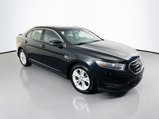 2018 Ford Taurus SEL