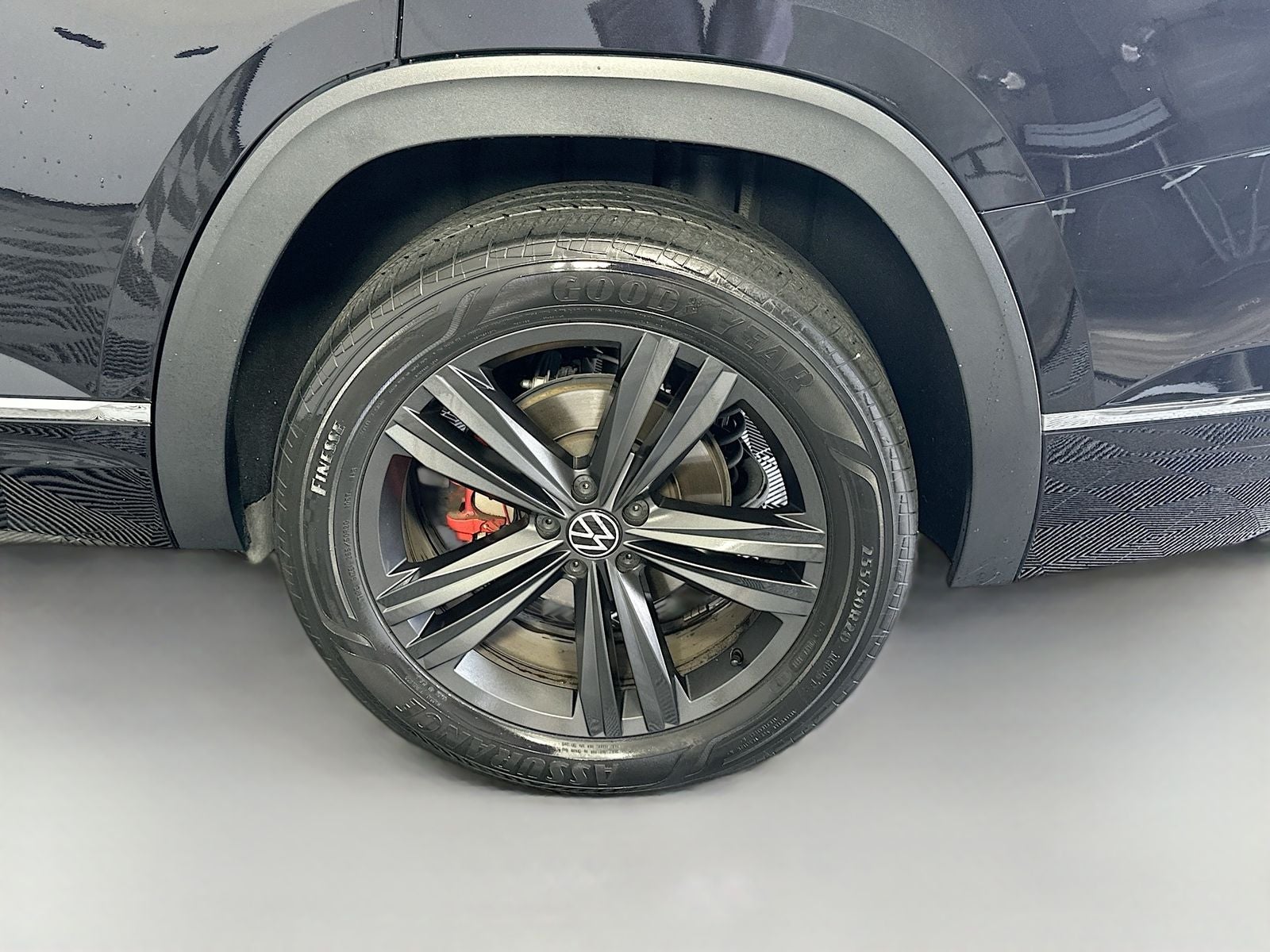 2022 Volkswagen Atlas 3.6L V6 SEL R-Line