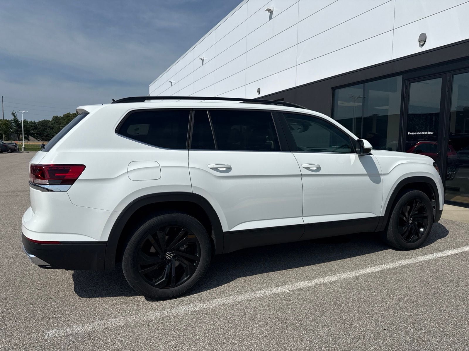 2022 Volkswagen Atlas 3.6L V6 SE w/Technology