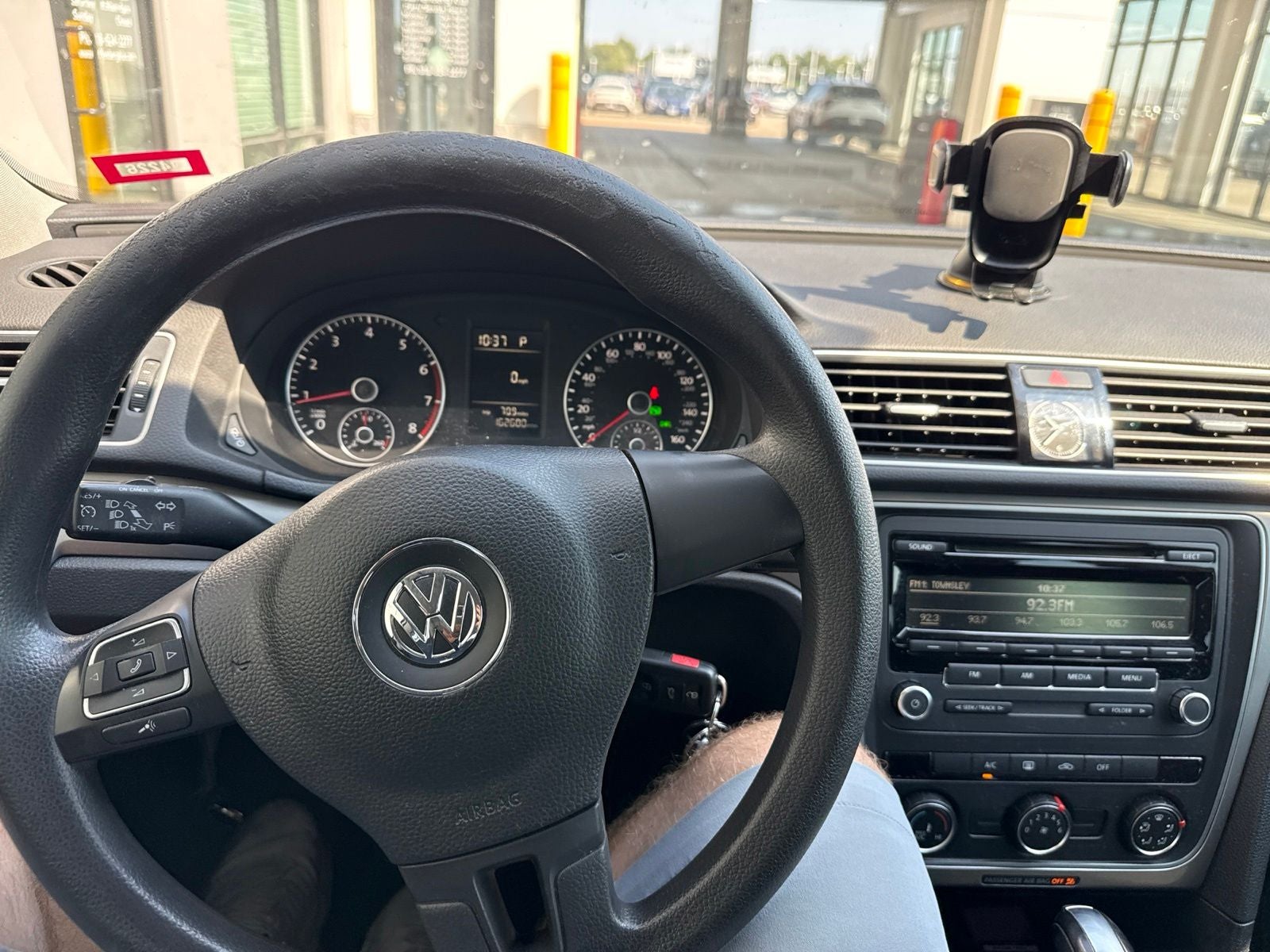 2015 Volkswagen Passat 1.8T S