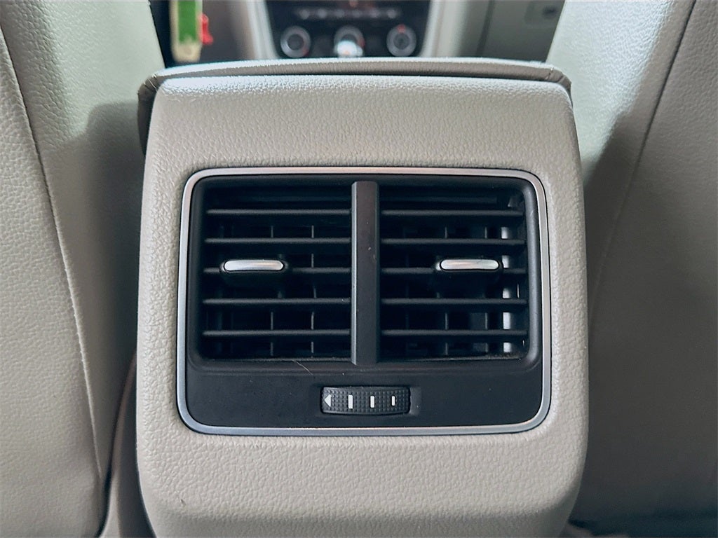 2013 Volkswagen Passat TDI SE