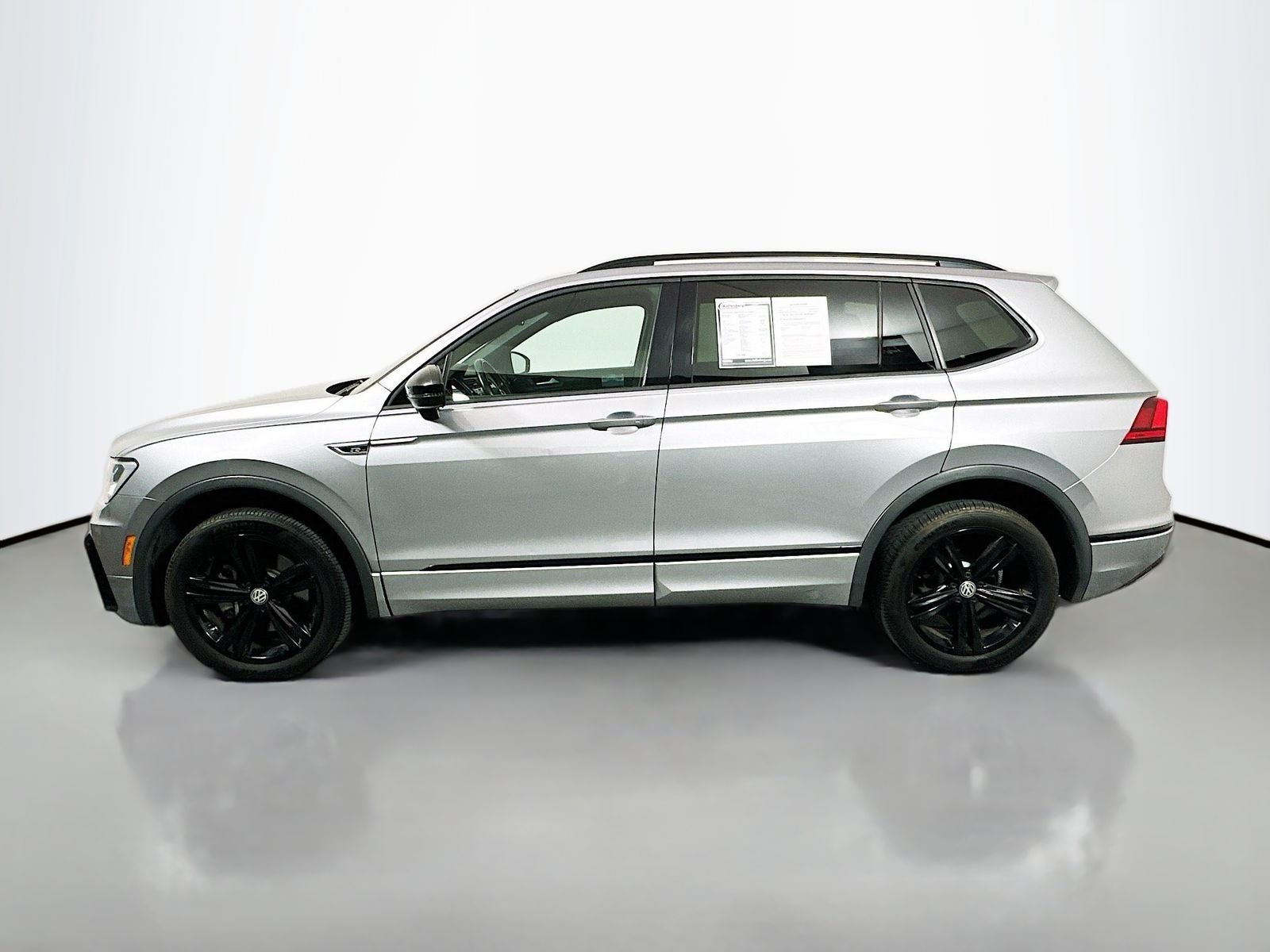 2019 Volkswagen Tiguan SEL R-Line