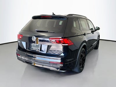 2021 Volkswagen Tiguan SE R-Line Black