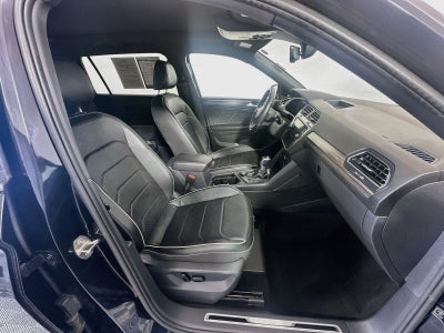 2022 Volkswagen Tiguan SEL R-Line