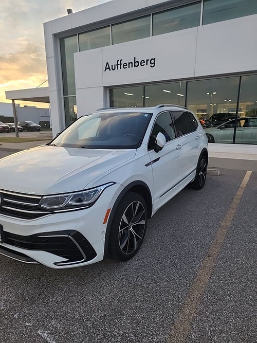2023 Volkswagen Tiguan SEL R-Line