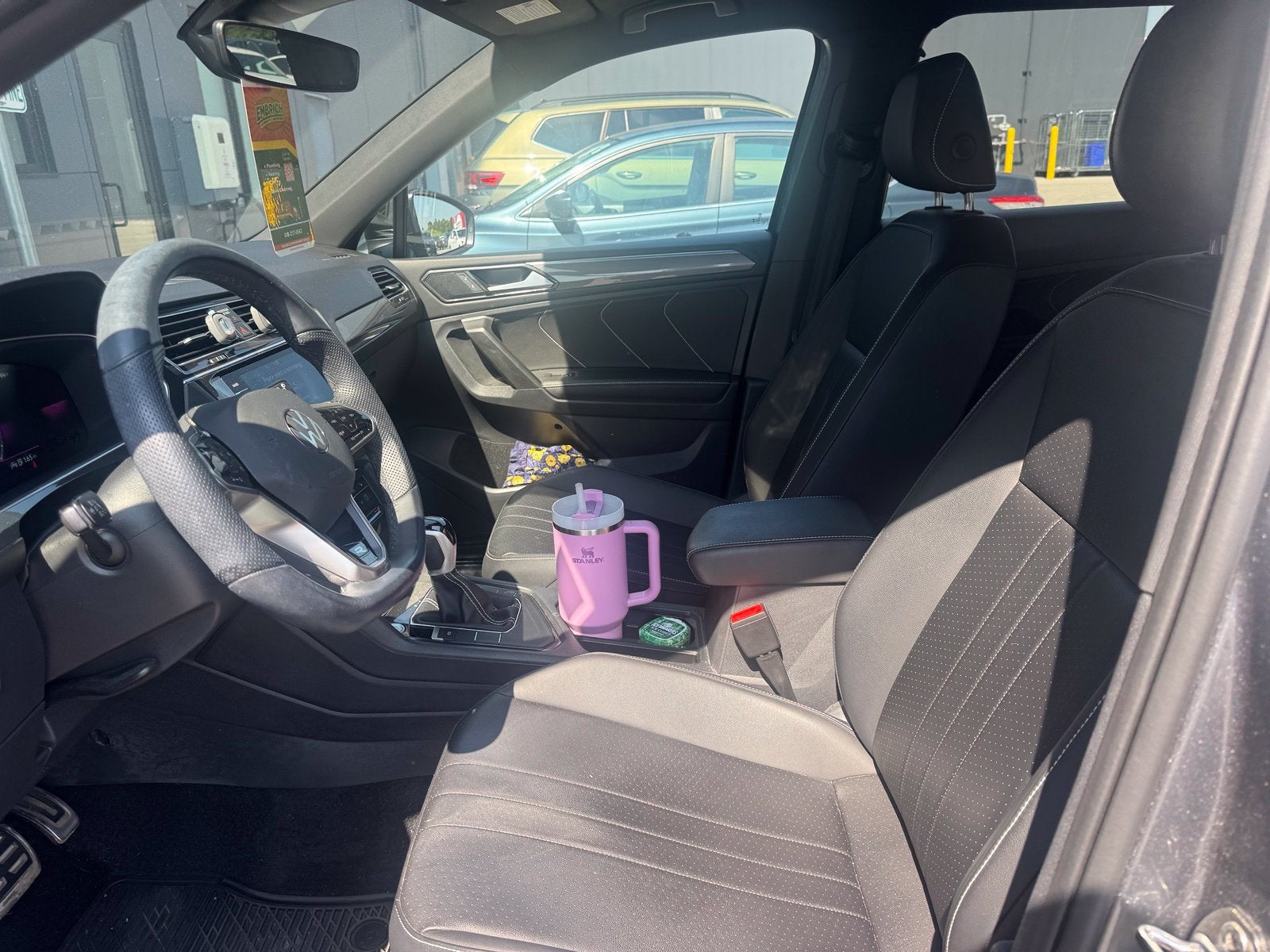 2023 Volkswagen Tiguan SE R-Line Black