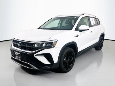 2023 Volkswagen Taos SE