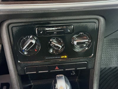 2013 Volkswagen Beetle Convertible 2.5L