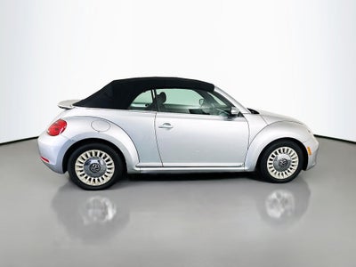 2013 Volkswagen Beetle Convertible 2.5L