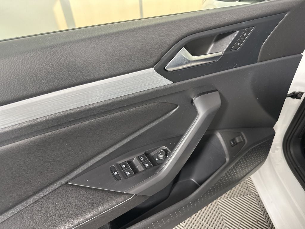 2025 Volkswagen Jetta S