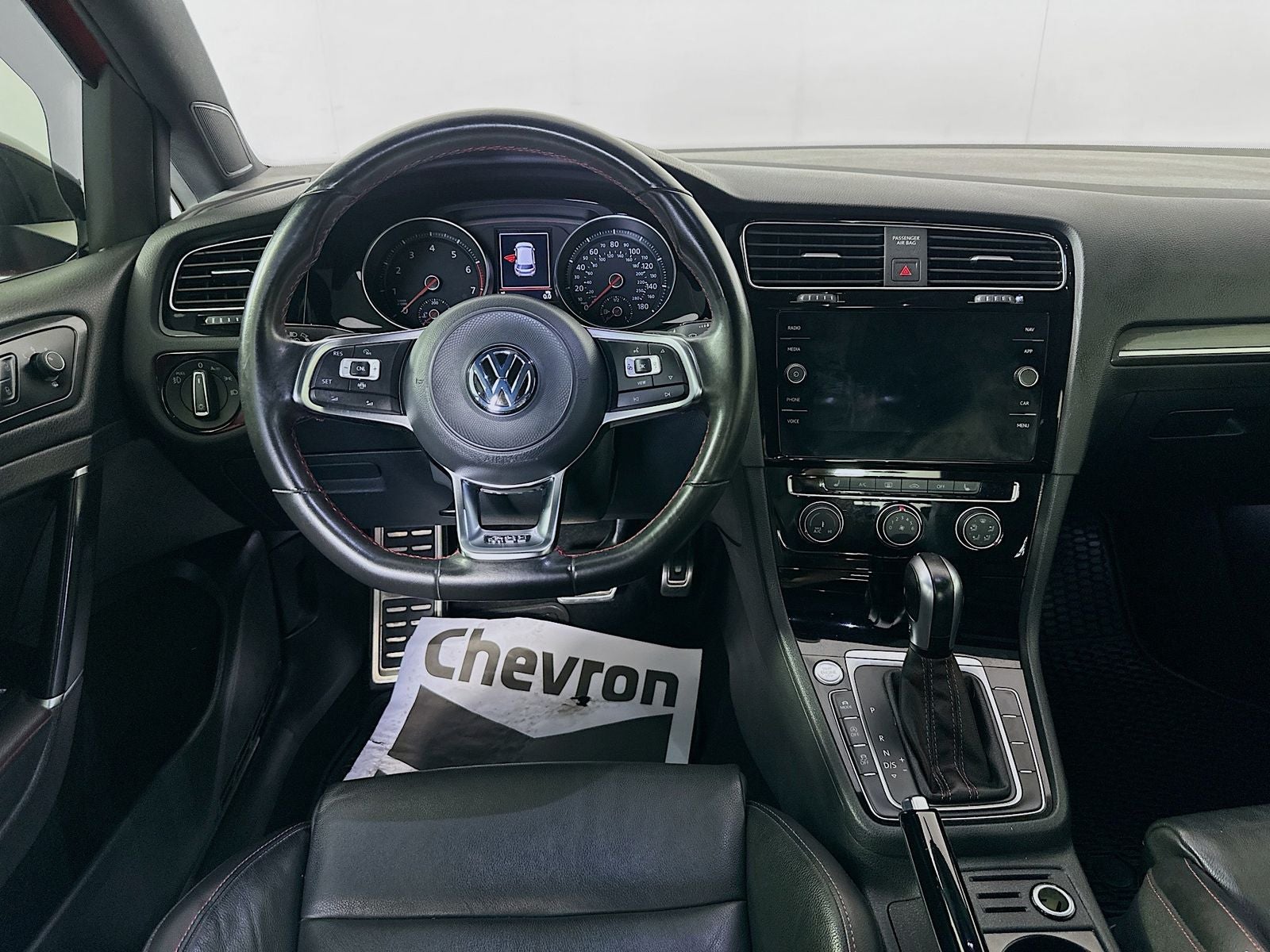 2021 Volkswagen Golf GTI SE