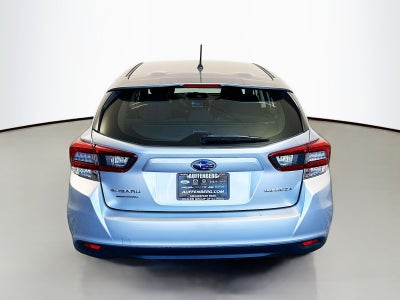 2022 Subaru Impreza 5-door CVT