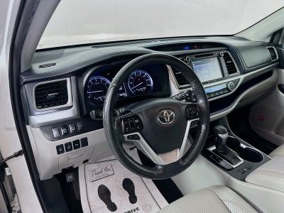 2019 Toyota Highlander Limited Platinum