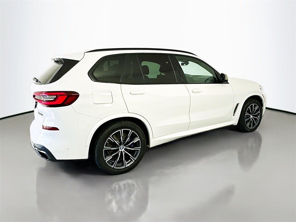 2020 BMW X5 M50i