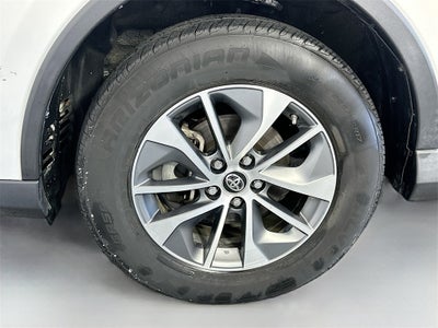 2018 Toyota RAV4 Hybrid LE