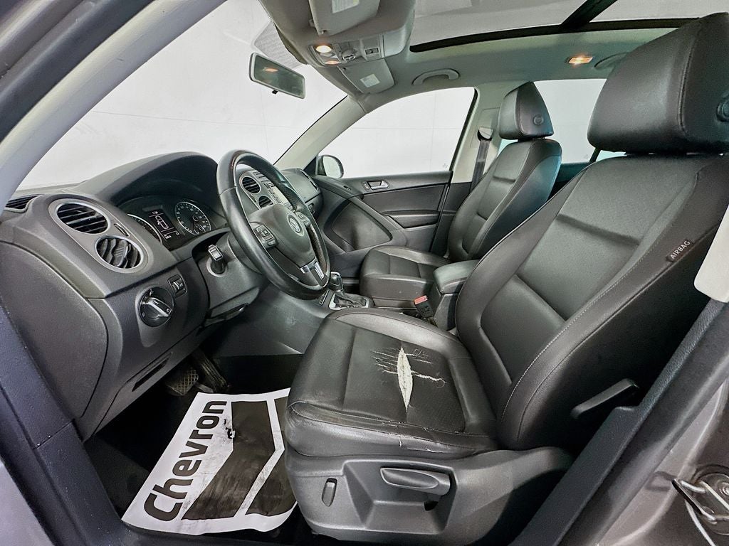 2011 Volkswagen Tiguan SE