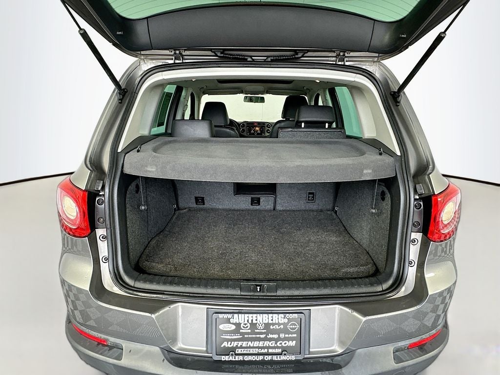 2011 Volkswagen Tiguan SE