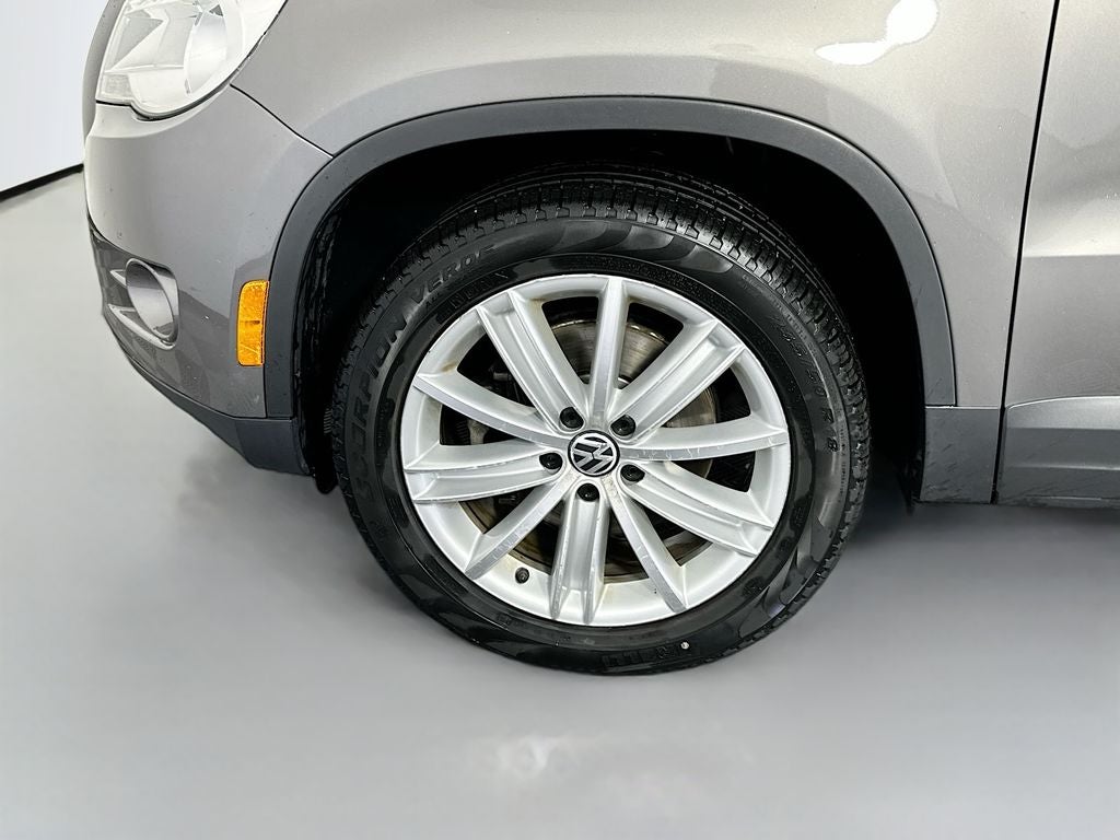 2011 Volkswagen Tiguan SE