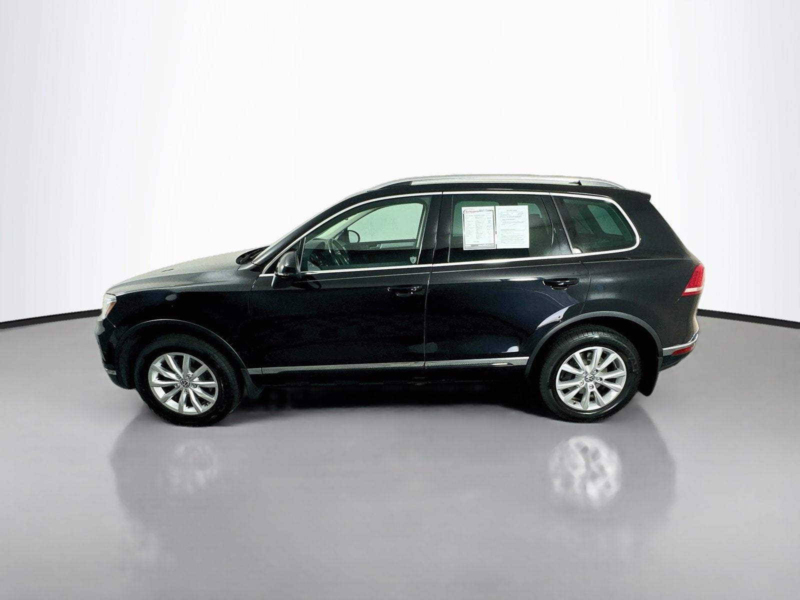 2016 Volkswagen Touareg Sport