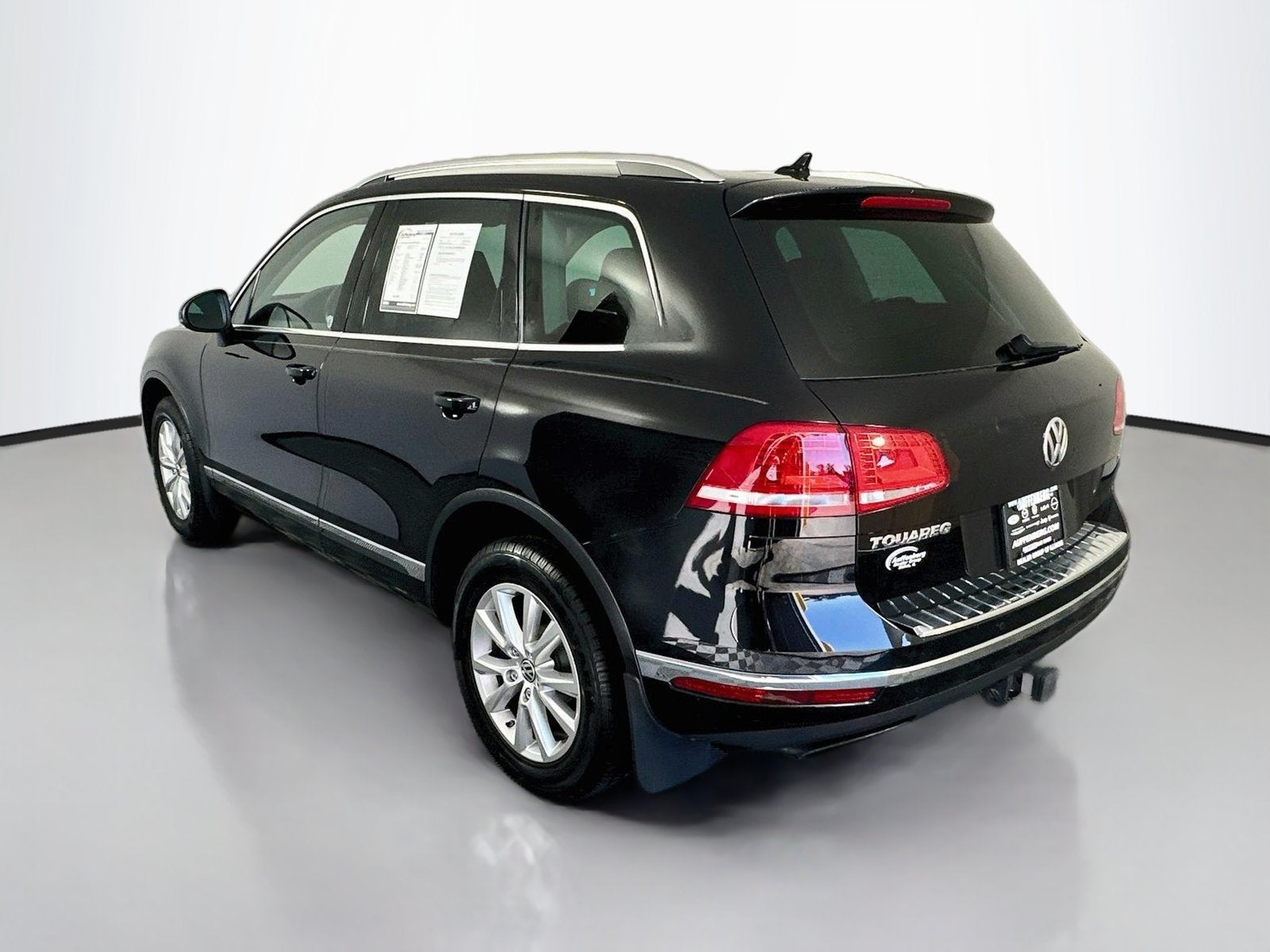2016 Volkswagen Touareg Sport