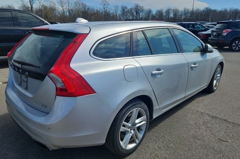 2015 Volvo V60 T5 Drive-E Premier