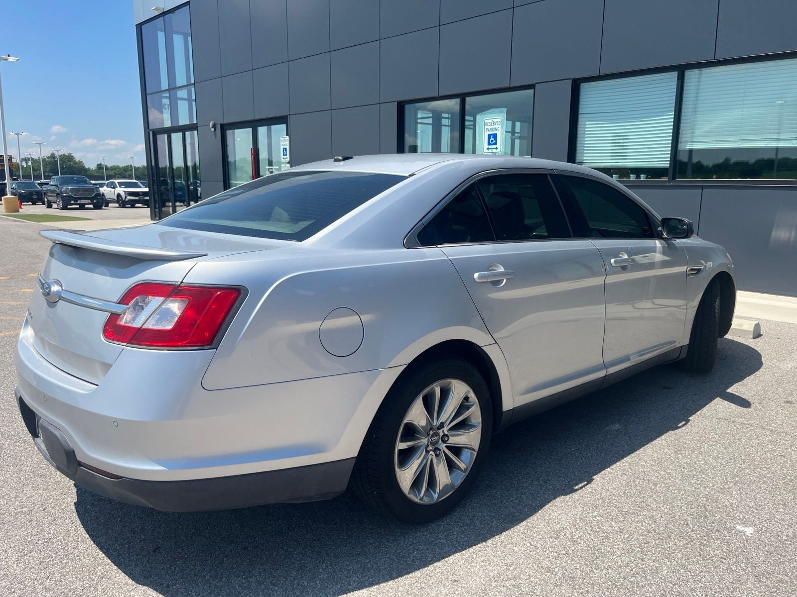 2012 Ford Taurus Limited