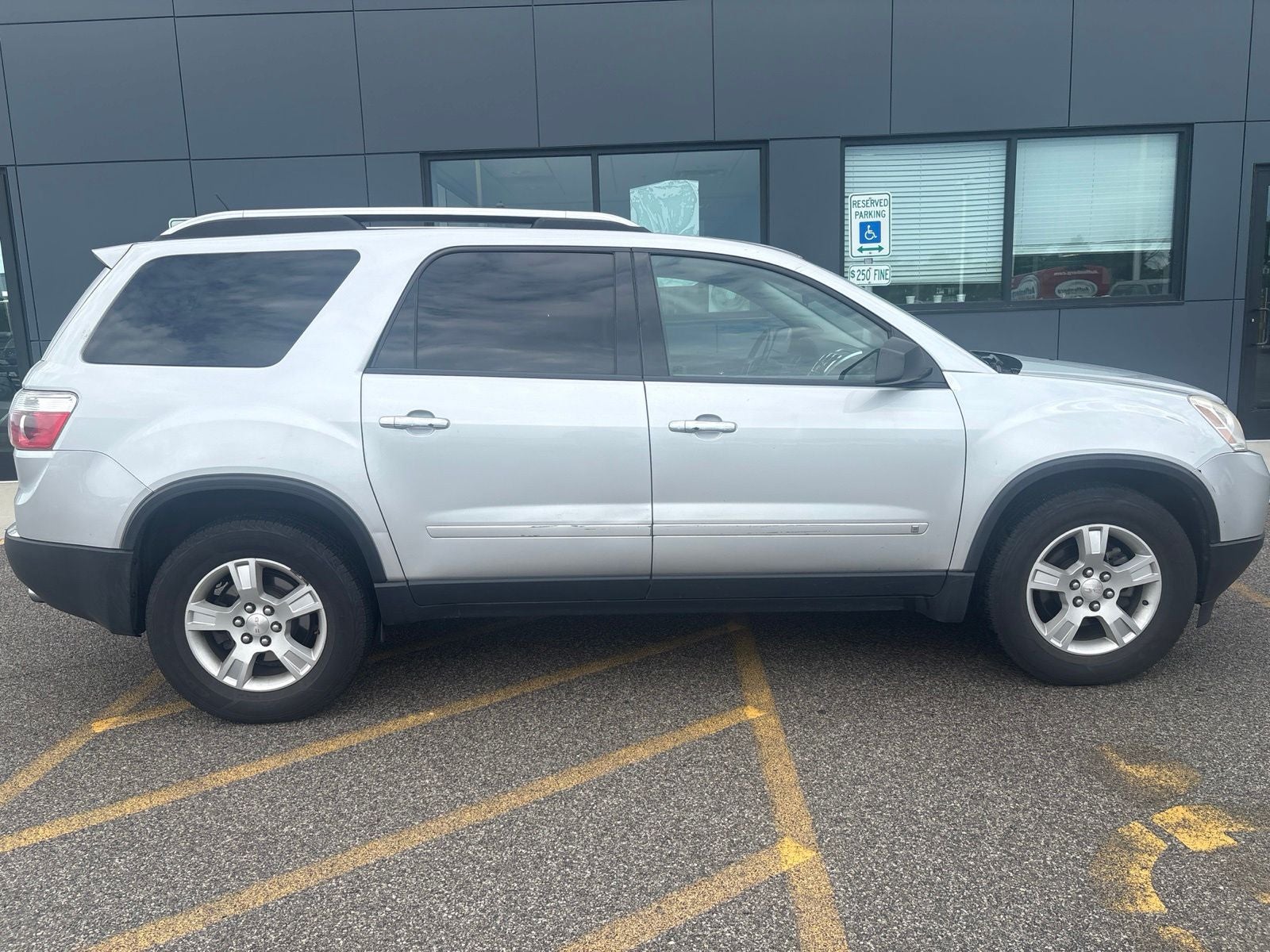 2009 GMC Acadia SLE-1