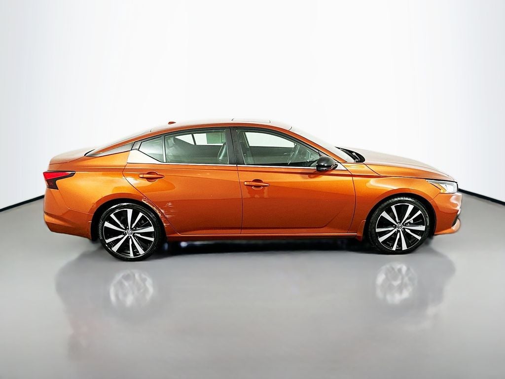 2022 Nissan Altima 2.0 SR