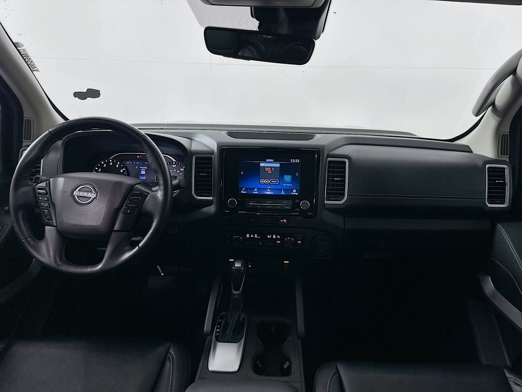 2024 Nissan Frontier SL