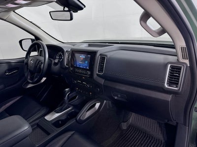 2024 Nissan Frontier SL