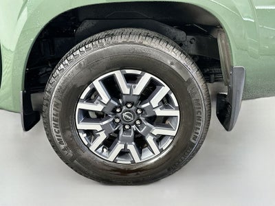 2024 Nissan Frontier SL
