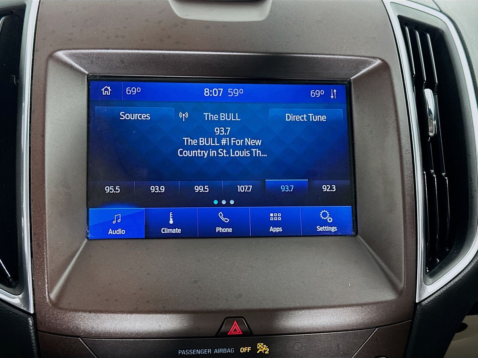 2020 Ford Edge Titanium