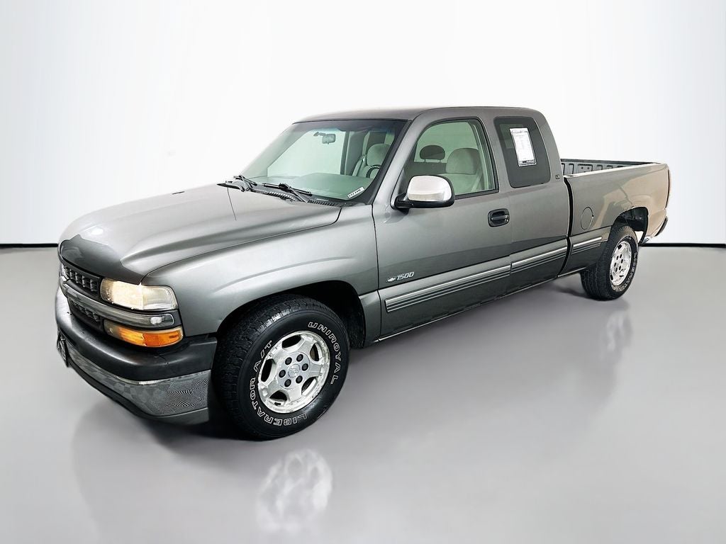 2000 Chevrolet Silverado 1500 LS