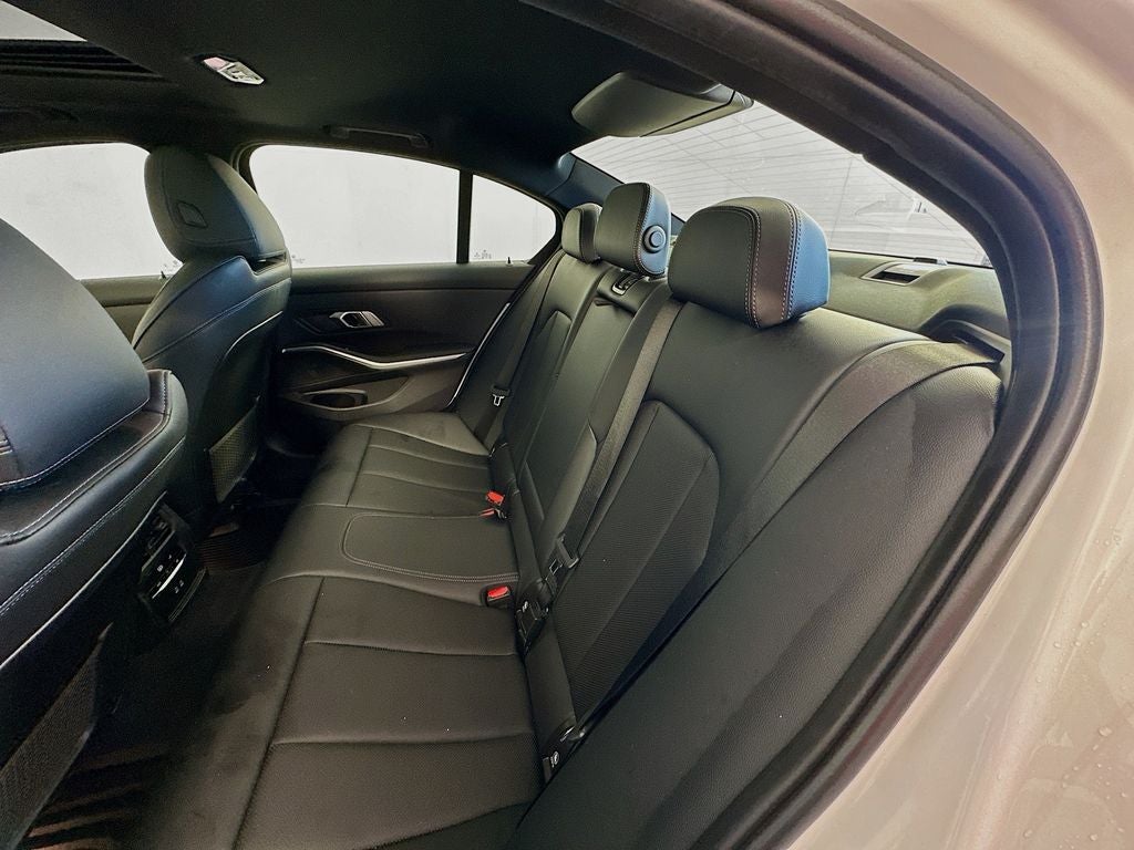 2023 BMW 3 Series 330i xDrive