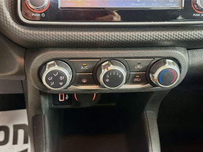 2022 Nissan Kicks S