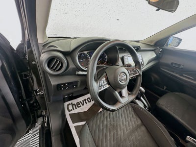 2022 Nissan Kicks S