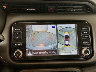 2022 Nissan Kicks SR