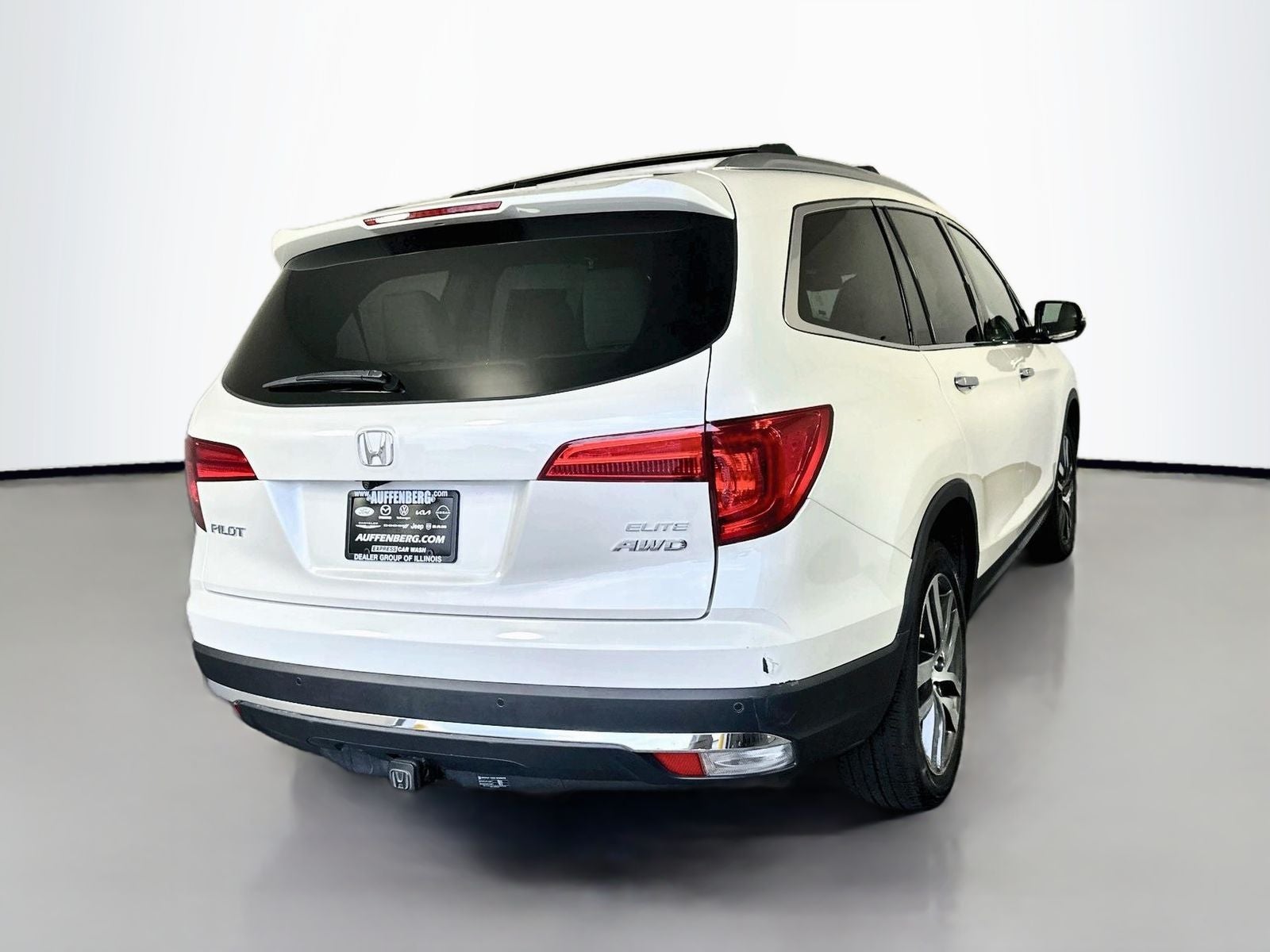 2018 Honda Pilot Elite