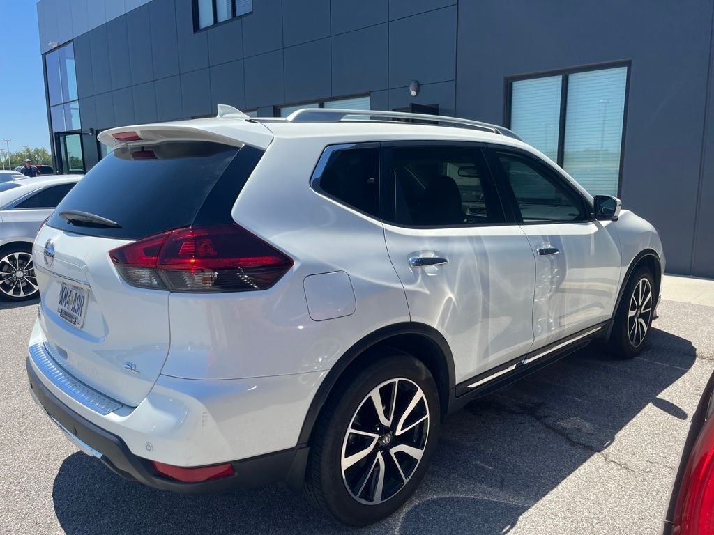 2020 Nissan Rogue SL
