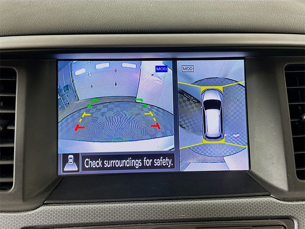 2019 Nissan Pathfinder SL