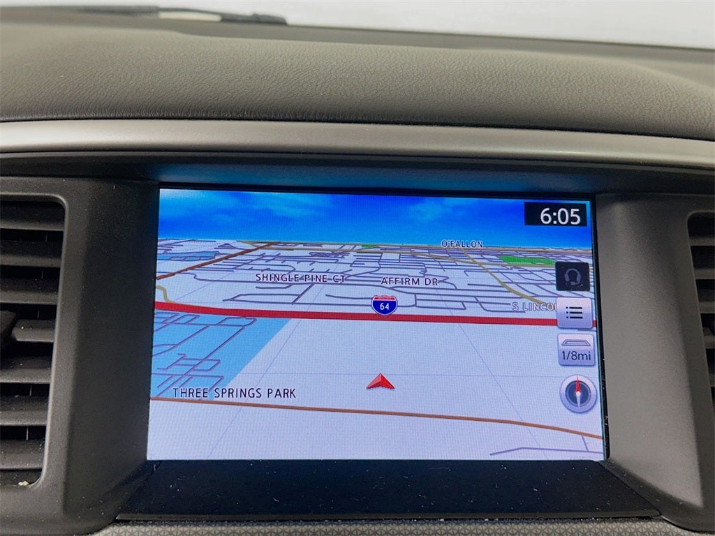 2018 Nissan Pathfinder SL