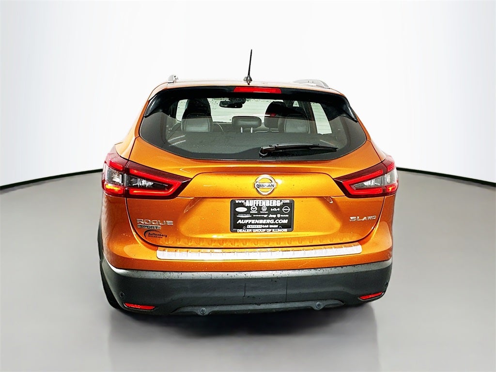 2022 Nissan Rogue Sport SL